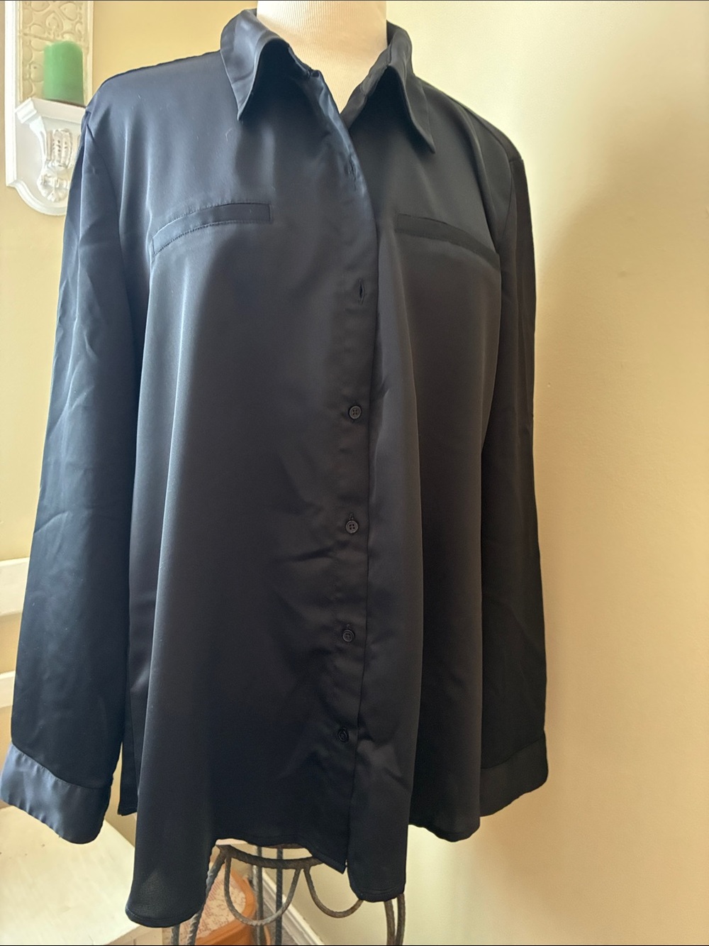 Alex Marie Black Long-Sleeve Button Front Dress Shirt